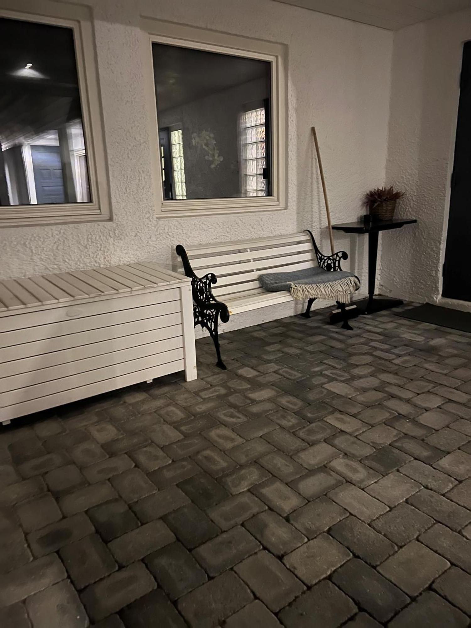 Cocy Sentral With Free Parking 42 Sqm Leilighet